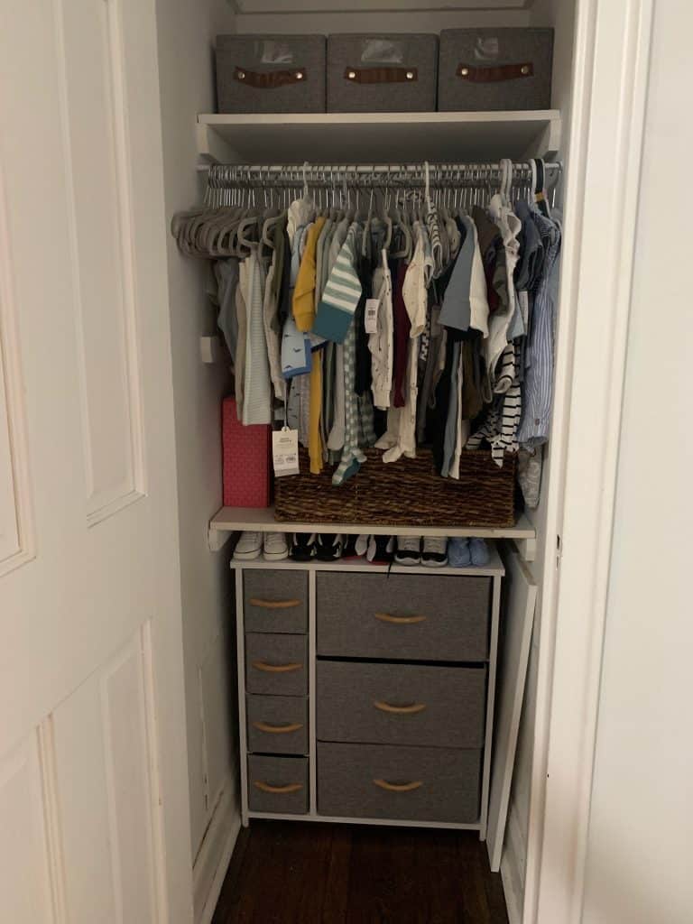 how to organize baby closet