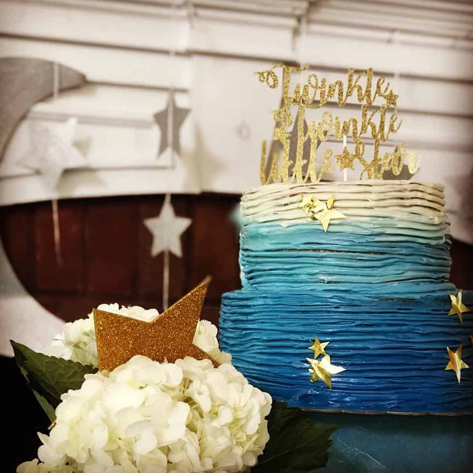 cake with gold stars